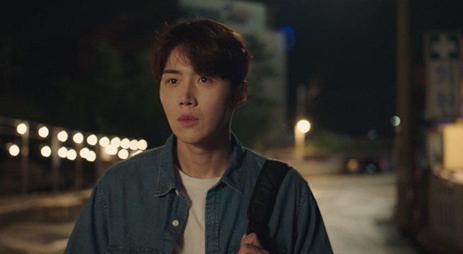 Chief Hong realizing he could be the right person for Hye-jin Hometown Cha Cha Cha Episode 9