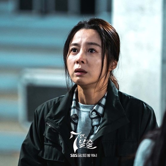 The Escape of the Seven Episode 4 stills