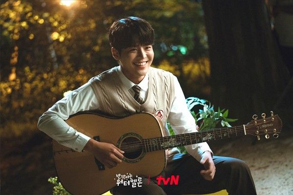 Twinkling Watermelon Episode 9