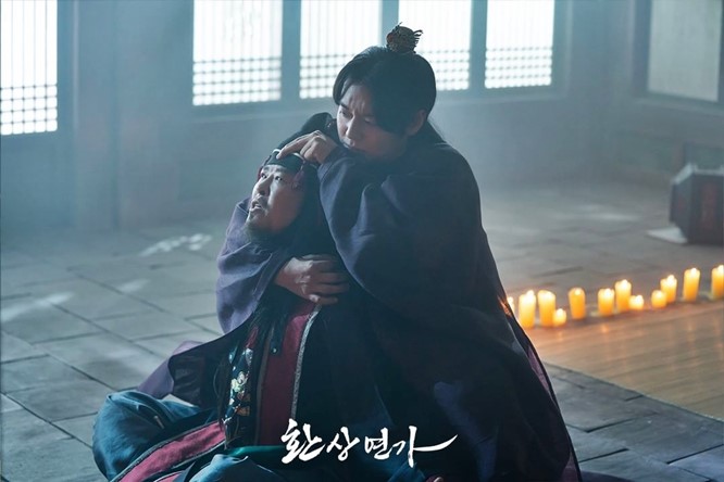 Still of Park Ji Hoon used to illustrate the Love Song for Illusion Episode 11 ratings story