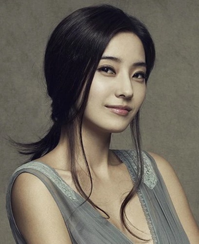 Han Chae Young
